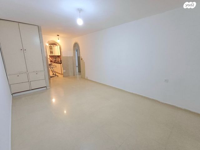 דירה, שדרות גת 104, הקוממיות, קרית גת