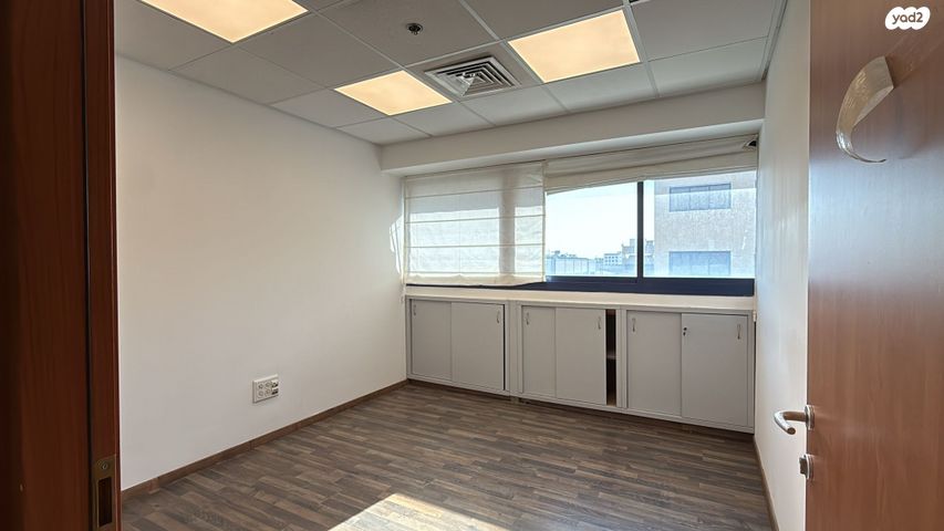 משרדים, נתניה