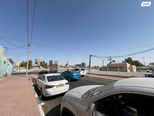 חנויות/ שטח מסחרי, שלושת בני עין חרוד 99, העיר העתיקה, רמב"ם, דרום, באר שבע