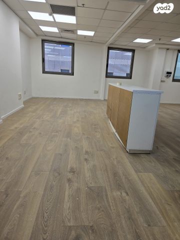 משרדים, דרך מנחם בגין 150, מונטיפיורי, הרכבת, תל אביב יפו