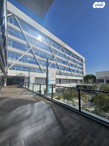 משרדים, ילדי טהרן 8, מב"ת מערב, אזור תעשייה חדש, ראשון לציון