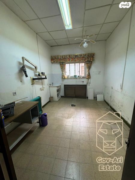 קליניקות, החבצלת, מרכז העיר, ירושלים