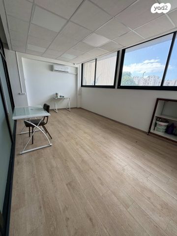 משרדים, הרצל, מגדל, אשקלון