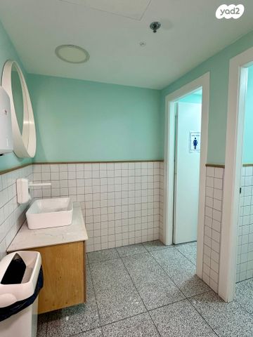 משרדים, נמל תל אביב, תל אביב יפו