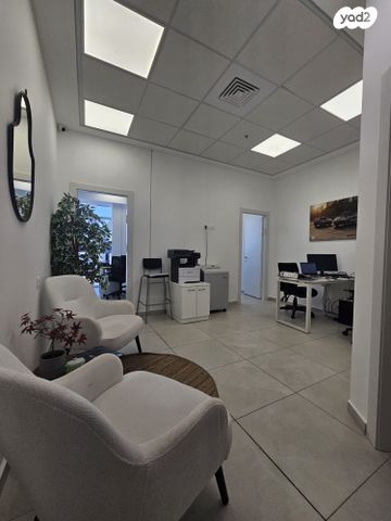 משרדים, ילדי טהרן 8, מב"ת מערב, אזור תעשייה חדש, ראשון לציון