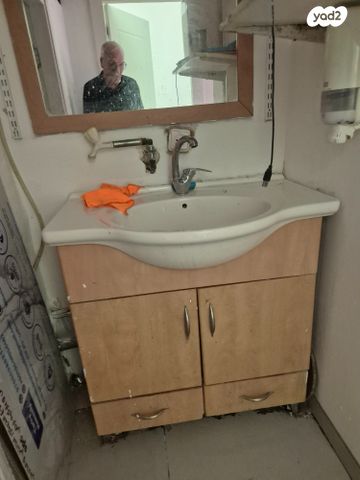 חנויות/ שטח מסחרי, החלוץ 136, העיר העתיקה, רמב"ם, דרום, באר שבע