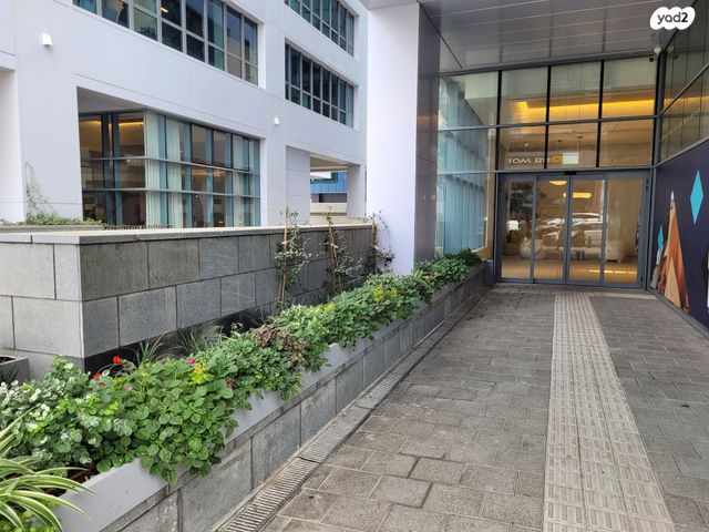 משרדים, הנופר, אזור תעשייה קרית אתגרים, רעננה