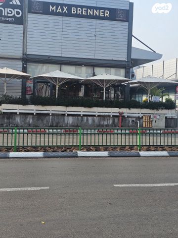 חנויות/ שטח מסחרי, דוד סחרוב 24, מב"ת מערב, אזור תעשייה חדש, ראשון לציון