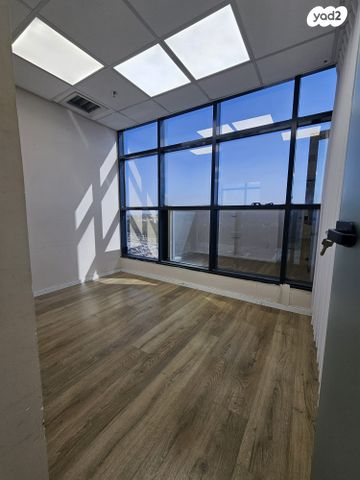 משרדים, משה לוי 11, מב"ת מערב, אזור תעשייה חדש, ראשון לציון