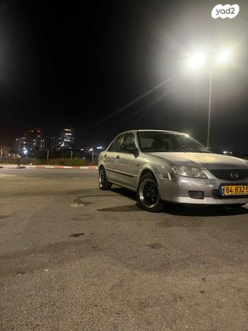 מודעת רכב מאזדה 323