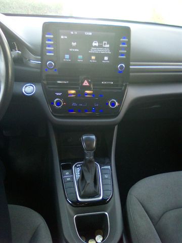 יונדאי איוניק