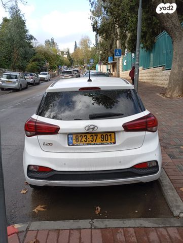 יונדאי i20