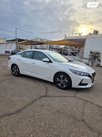 ניסאן סנטרה