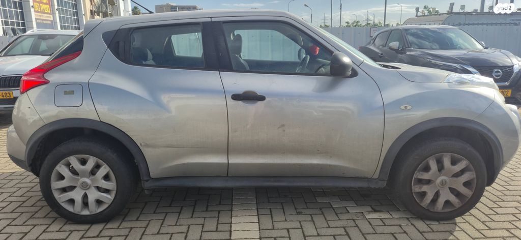 מודעת רכב ניסאן ג'וק