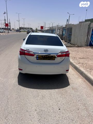 מודעת רכב טויוטה קורולה