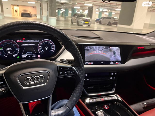 אאודי E-tron GT