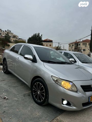 טויוטה קורולה
