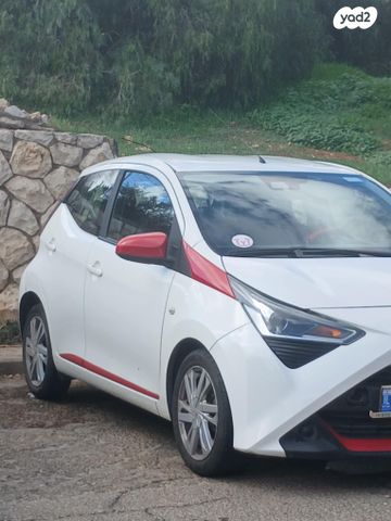 מודעת רכב טויוטה אייגו