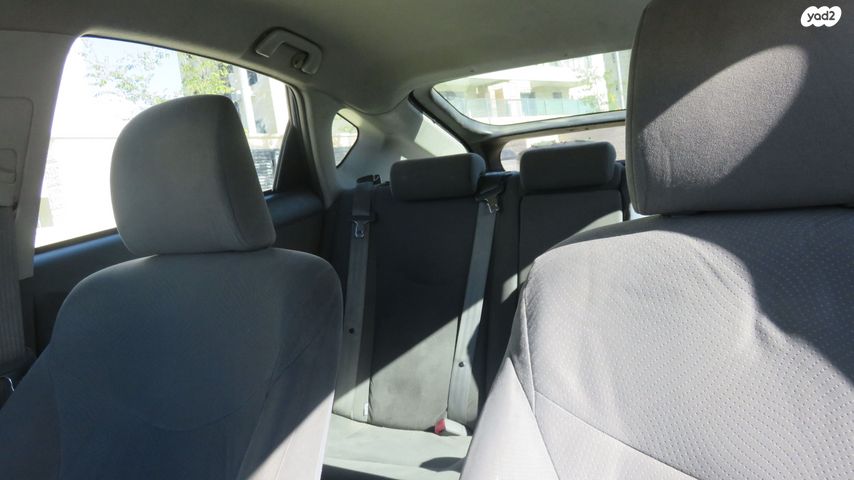 טויוטה פריוס