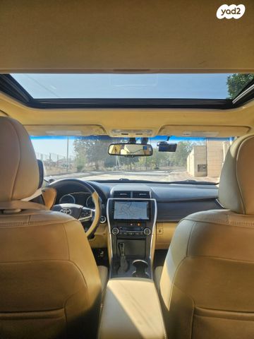 טויוטה קאמרי