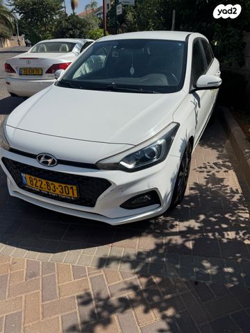 מודעת רכב יונדאי i20