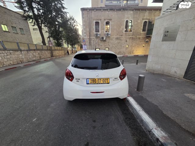 מודעת רכב פיג'ו 208