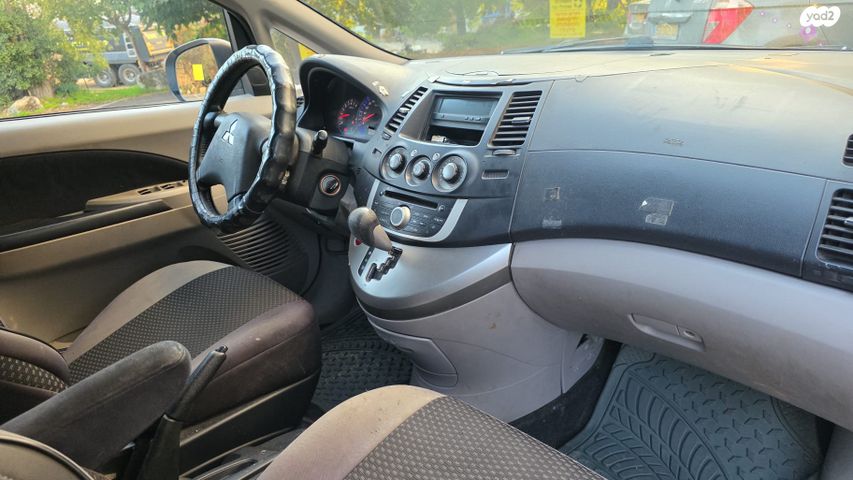 מיצובישי גרנדיס