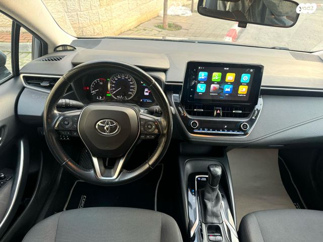 טויוטה קורולה