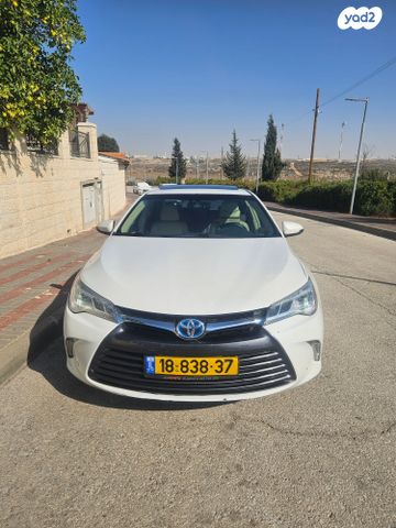 טויוטה קאמרי