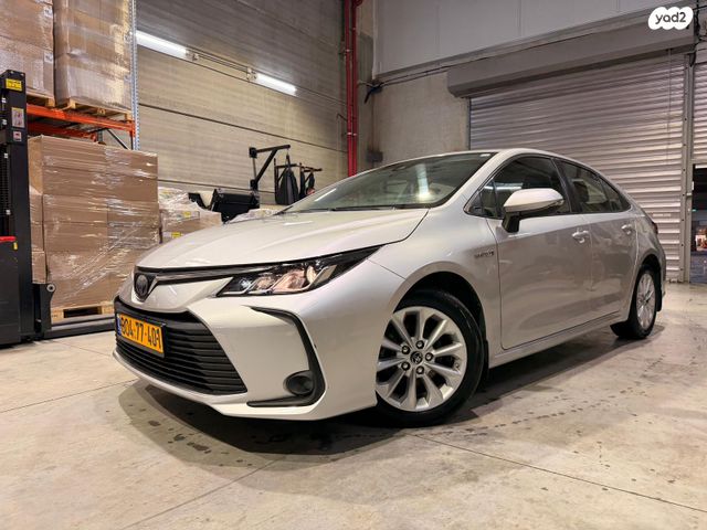 מודעת רכב טויוטה קורולה