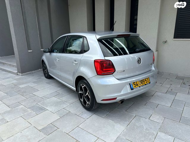 פולקסווגן פולו 