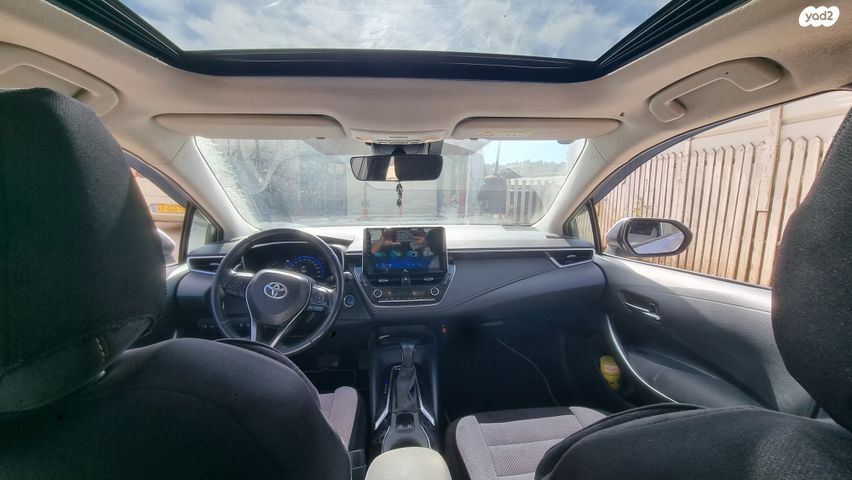 טויוטה קורולה