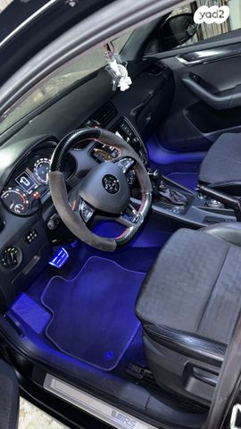 סקודה אוקטביה