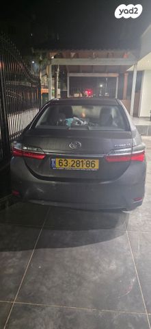 טויוטה קורולה