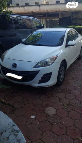 מאזדה 3