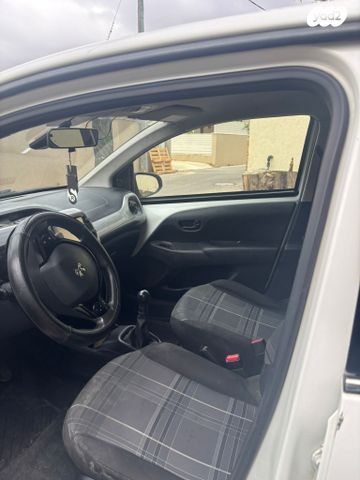 מודעת רכב פיג'ו 108