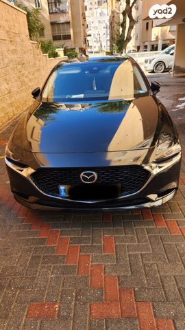 מאזדה 3