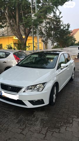 מודעת רכב סיאט לאון