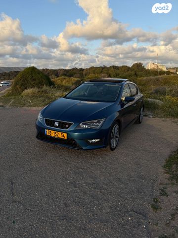 מודעת רכב סיאט לאון