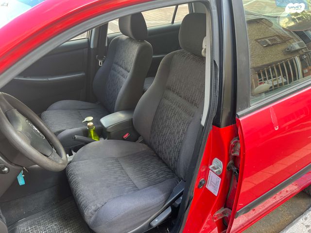 טויוטה קורולה