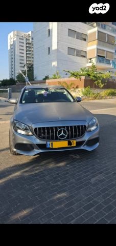 מודעת רכב מרצדס-בנץ C-class