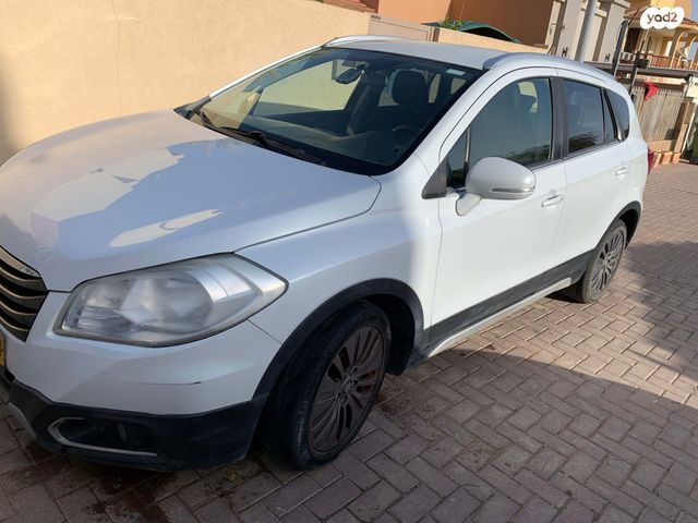 סוזוקי קרוסאובר