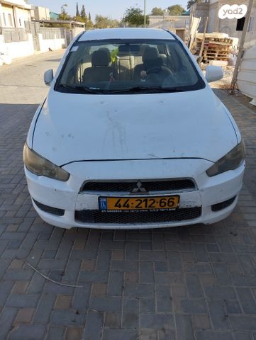 מיצובישי לנסר