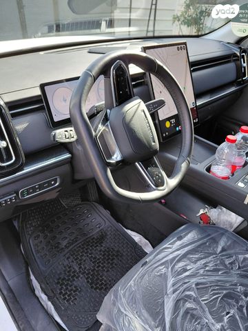 מודעת רכב ג'אקו J7