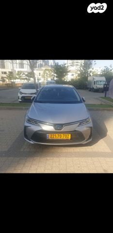 טויוטה קורולה