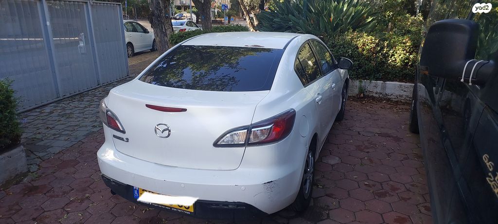 מאזדה 3