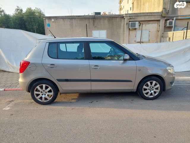 מודעת רכב סקודה פאביה