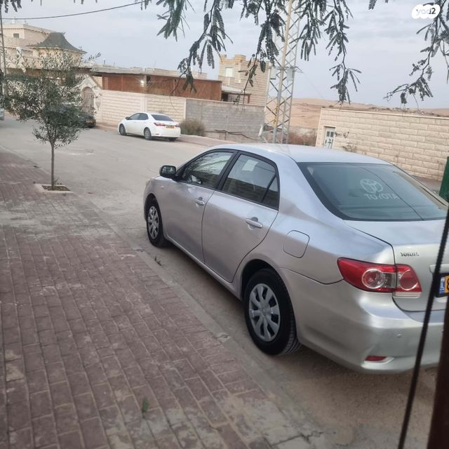 טויוטה קורולה