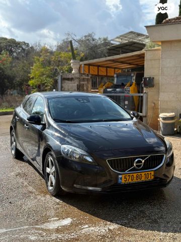 מודעת רכב וולוו V40