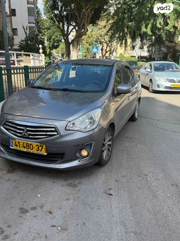 מודעת רכב מיצובישי אטראז'